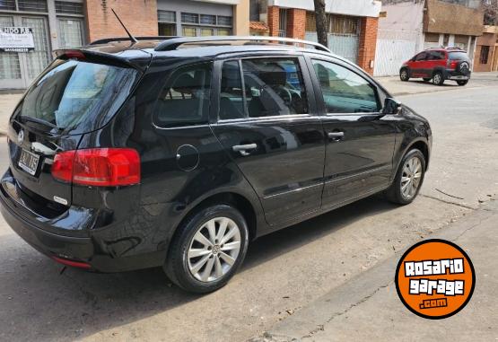 Autos - Volkswagen Suran trendline 1.6 permu 2012 Nafta 145000Km - En Venta