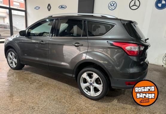 Camionetas - Ford Kuga 2018 Nafta 73000Km - En Venta