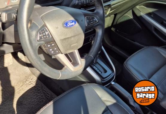 Camionetas - Ford Eco sport titanium permut 2022 Nafta 48000Km - En Venta