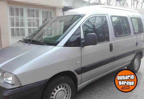 Utilitarios - Peugeot Expert HDI 2.0 2006 Diesel 1111Km - En Venta