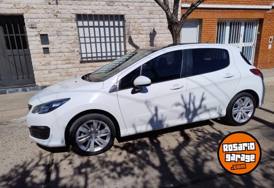 Autos - Peugeot 308 Allure plus 2016 Nafta 125000Km - En Venta