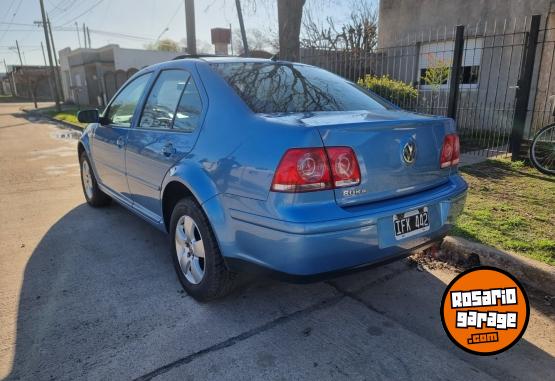 Autos - Volkswagen Bora 2009 Nafta 129000Km - En Venta