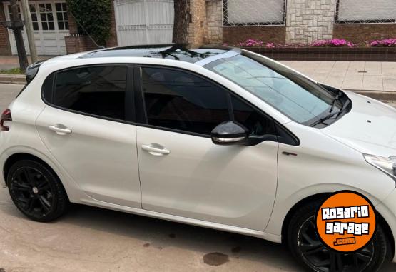 Autos - Peugeot 208 GT 2017 Nafta 78500Km - En Venta