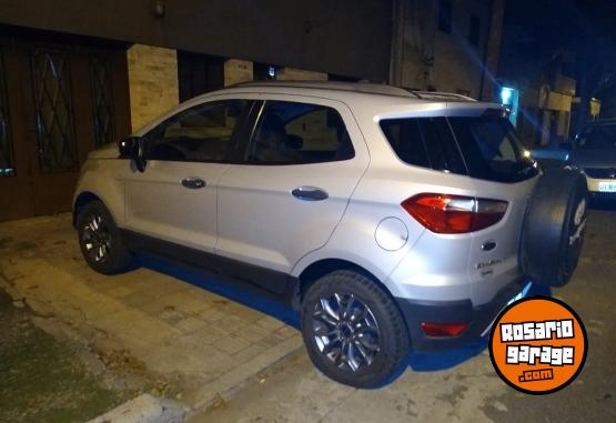 Autos - Ford Ecosport freestyle 2014 Nafta 140000Km - En Venta