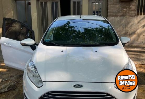 Autos - Ford Fiesta SE 2017 Nafta 101000Km - En Venta