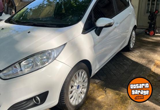 Autos - Ford Fiesta SE 2017 Nafta 101000Km - En Venta