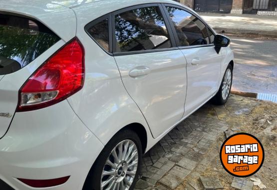 Autos - Ford Fiesta SE 2017 Nafta 101000Km - En Venta