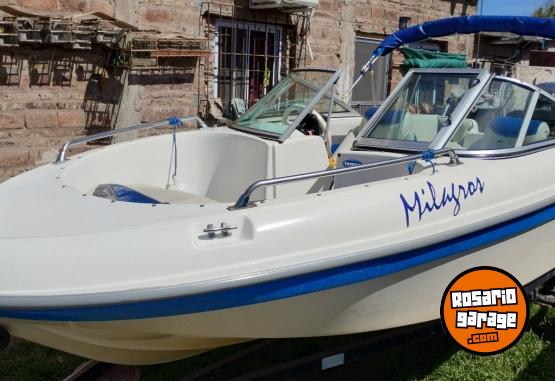 Embarcaciones - Impecable MYSTIC 460 con YAMAHA 40hp - En Venta