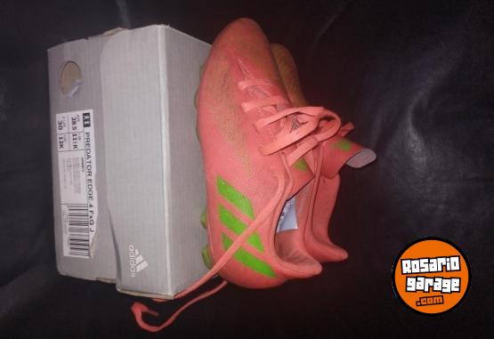 Indumentaria - Botines Adidas nio - En Venta