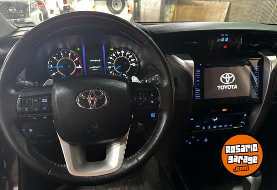 Camionetas - Toyota SW4 SRX 4X4 AT 2019 Diesel 58000Km - En Venta