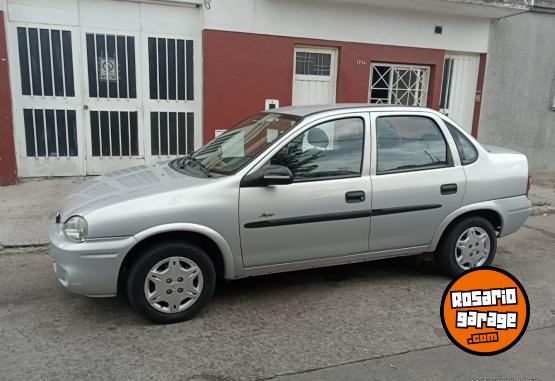 Autos - Chevrolet Corsa super 2004 Nafta 102000Km - En Venta