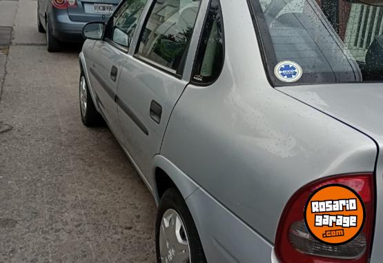 Autos - Chevrolet Corsa super 2004 Nafta 102000Km - En Venta