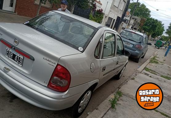 Autos - Chevrolet Corsa super 2004 Nafta 102000Km - En Venta