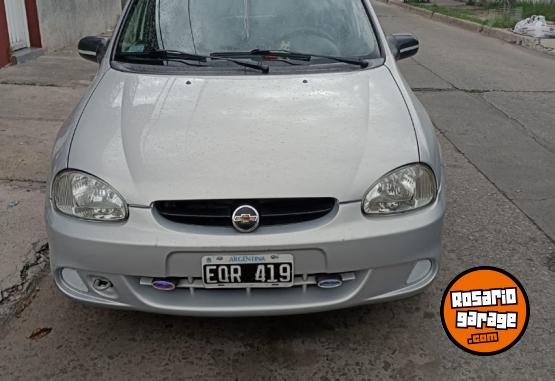 Autos - Chevrolet Corsa super 2004 Nafta 102000Km - En Venta