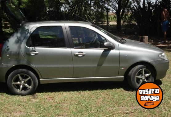 Autos - Fiat Palio 2005 GNC 209000Km - En Venta