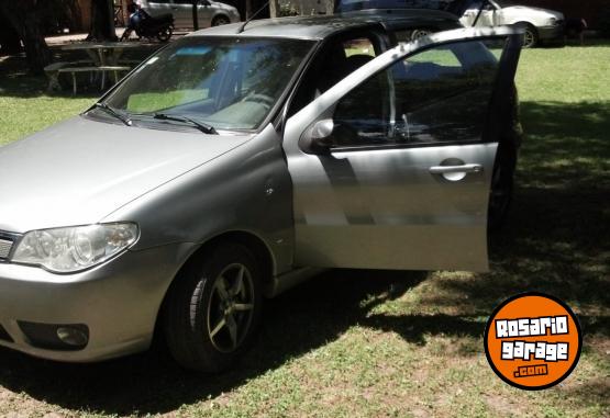 Autos - Fiat Palio 2005 GNC 209000Km - En Venta