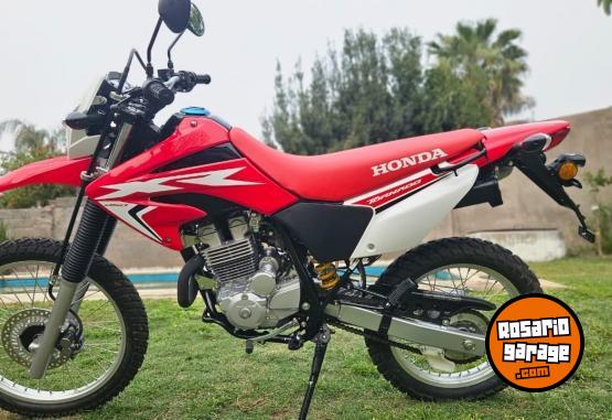 Motos - Honda tornado 2024 Nafta 85Km - En Venta