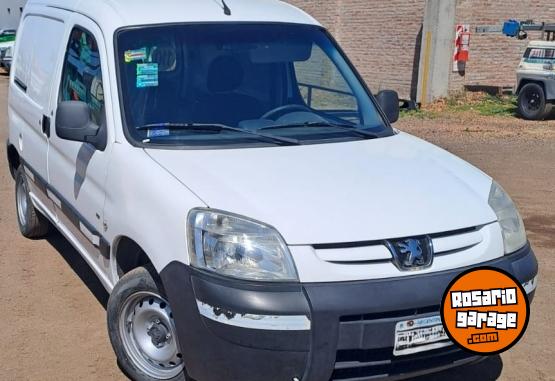 Utilitarios - Peugeot Partner HDI 1.6 2012 Diesel 191000Km - En Venta