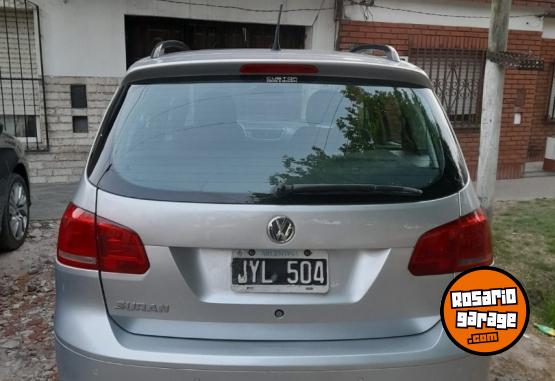 Autos - Volkswagen Suran 2011 GNC 145000Km - En Venta