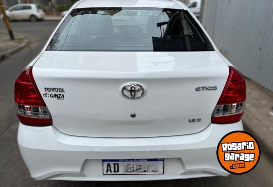 Autos - Toyota Etios 1.5 "X" 6M/T 4P 2019 Nafta 52000Km - En Venta