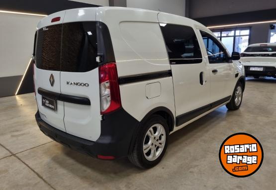 Utilitarios - Renault KANGOO CONFORT 5 AS 1.6L 2019 GNC 56000Km - En Venta