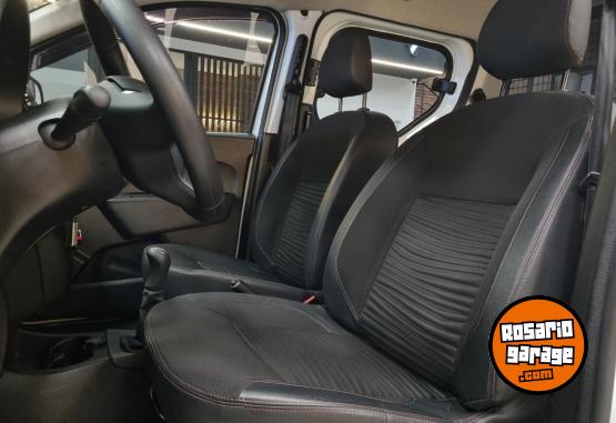 Utilitarios - Renault KANGOO CONFORT 5 AS 1.6L 2019 GNC 56000Km - En Venta