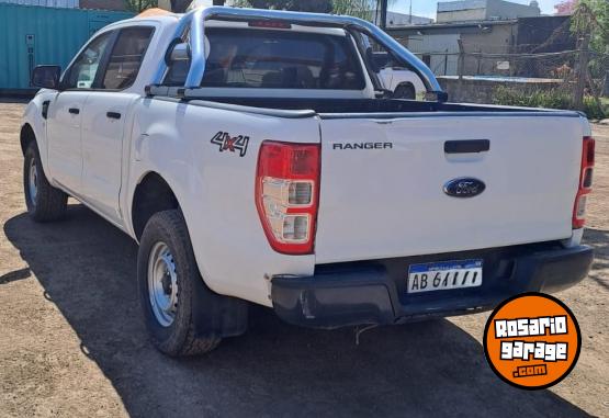 Camionetas - Ford Ranger 4x4 DC 2.2L  XL 2018 Diesel 230000Km - En Venta