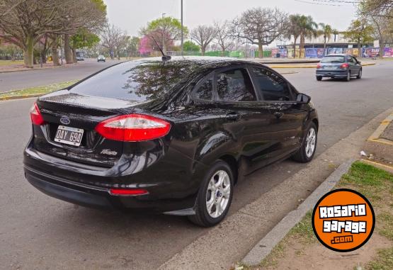 Autos - Ford Fiesta 2014 Nafta 88000Km - En Venta