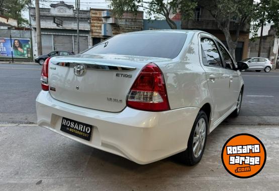 Autos - Toyota Etios XLS 2018 Nafta 38000Km - En Venta