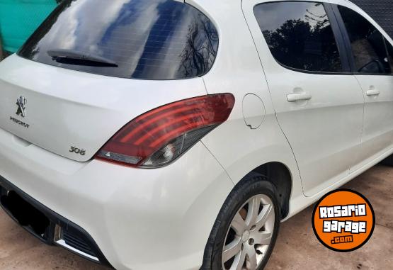 Autos - Peugeot 308 2016 Diesel 161000Km - En Venta