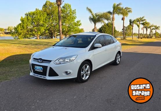 Autos - Ford Focus SE PLUS 2014 Nafta 125000Km - En Venta