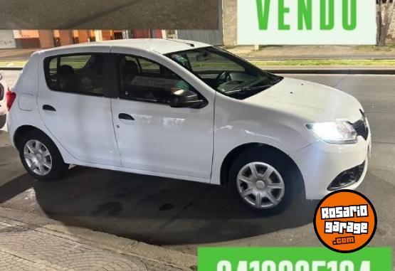 Autos - Renault Sandero 2017 GNC 160000Km - En Venta