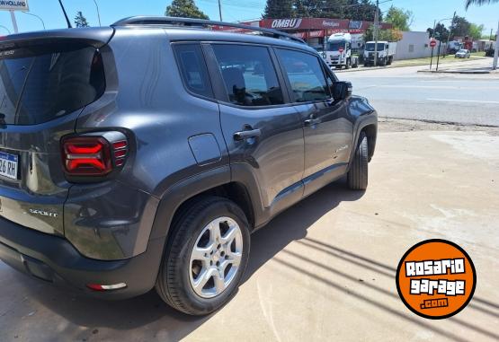 Camionetas - Jeep Renegade Sport 1.8 2023 Nafta 35000Km - En Venta