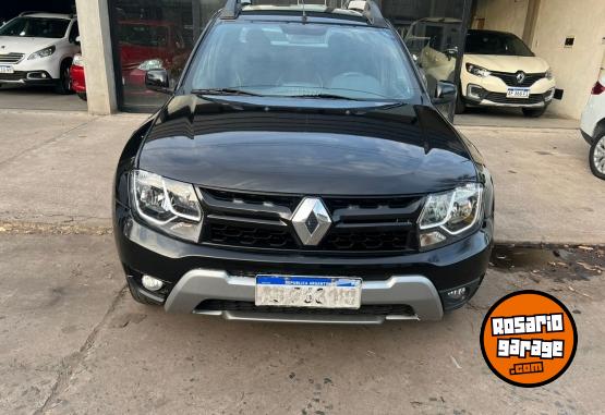 Autos - Renault DUSTER OROCH 2.0 PRIVILIG 2017 Nafta  - En Venta