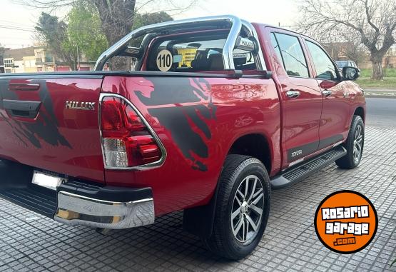 Camionetas - Toyota Hilux 2.4 TD 2017 Diesel  - En Venta