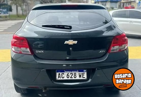 Autos - Chevrolet Onix 2018 Nafta 40000Km - En Venta