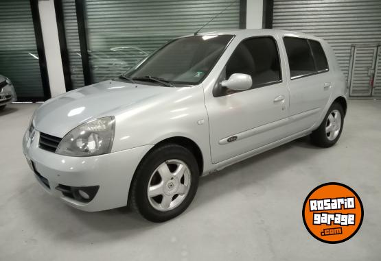 Autos - Renault CLIO PRIVILEGE 2006 Nafta 156000Km - En Venta