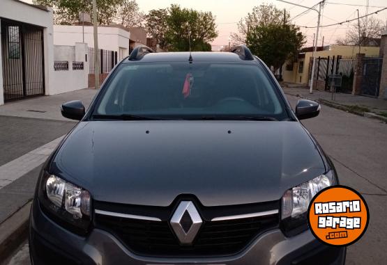 Autos - Renault Sandero stepway previlege 2015 Nafta 140000Km - En Venta