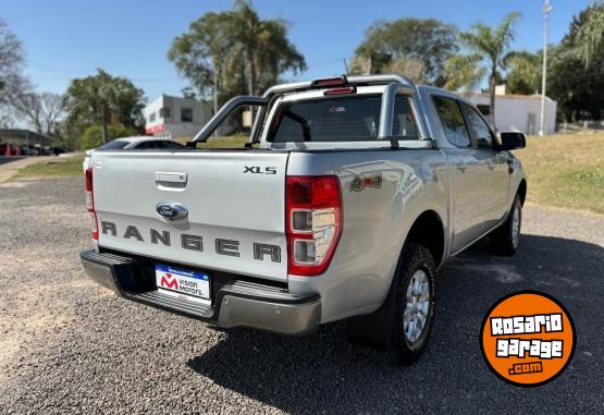 Camionetas - Ford RANGER 3.2 XLS 4X4 2021 Diesel 120000Km - En Venta