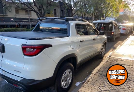 Camionetas - Fiat Toro 2.0 Freedom 4x2 2017 Diesel 115000Km - En Venta