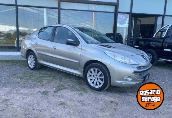 Autos - Peugeot 207 1.6 compact XT Feline 2013 GNC 128000Km - En Venta