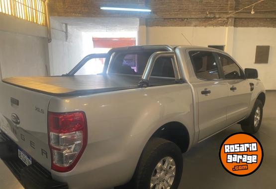 Camionetas - Ford RANGER xls 2017 Diesel 162000Km - En Venta