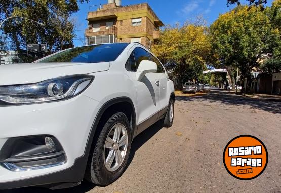 Autos - Chevrolet Tracker LTZ 4x4 2017 Nafta 82000Km - En Venta