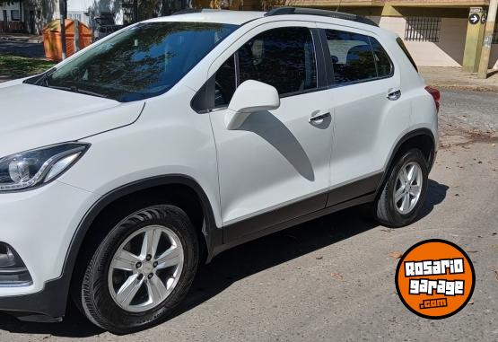 Autos - Chevrolet Tracker LTZ 4x4 2017 Nafta 82000Km - En Venta