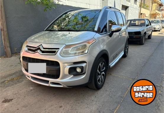 Autos - Citroen C3 air cross 2012 Nafta 140000Km - En Venta