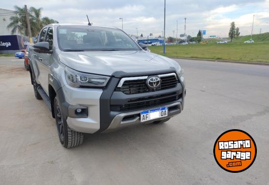 Camionetas - Toyota hailux conquest 2023 Diesel 10000Km - En Venta