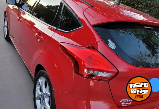 Autos - Ford Focus SE plus 2016 Nafta 135000Km - En Venta