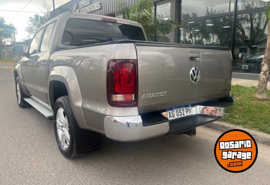 Camionetas - Volkswagen AMAROK HIGHLINE 4x2 AT 2023 Diesel 12000Km - En Venta