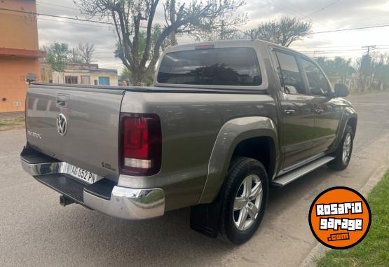 Camionetas - Volkswagen AMAROK HIGHLINE 4x2 AT 2023 Diesel 12000Km - En Venta