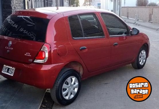 Autos - Renault Clio confort plus 2014 Nafta 117000Km - En Venta